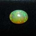 1.24 ct. Feiner  ovaler  9 x 8 mm Äthiopien Multi Color Opal