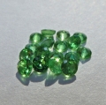 Bild 2 von 1.65 ct VS! 16 pieces fine green round 2.7 mm Pakistan Peridot Gemstones. Nice color !