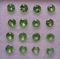 Bild 1 von 1.65 ct VS! 16 pieces fine green round 2.7 mm Pakistan Peridot Gemstones. Nice color !