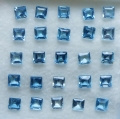 Bild 1 von 4.4 ct VS! 25 Stück 3 x 3 mm Swiss Blue Topas Carrès