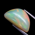 1.99 ct  Faszinierender 12.5 x 7.5 mm Multi-Color Cabochon Kristall Opal
