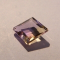 Bild 1 von 2.65 ct. Eye clean 12.5 x 10 mm Bi- Color Lozenge Ametrin