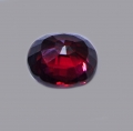Bild 2 von 2.8 ct. Cherry red oval 8.8 x 7.5 mm Rhodolithe  Garnet