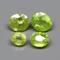 2.74 ct oval 4 pieces Green Madagascar Titanit Sphen Gems