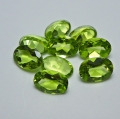 Bild 2 von 5.23 ct.  12 Stück schöne grüne 6 x 4 mm  Pakistan Peridot Tropfen. Tolle Farbe!