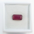 Bild 2 von 2.68 ct. Toller natürlicher 10 x 5.4 mm Mosambik Rubin Edelstein