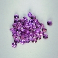 Bild 2 von 1 ct. 45 Stück runde violett-rote 1.5 mm Malawi Rhodolith Granate. Tolle Farbe!