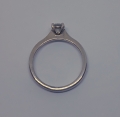 Bild 2 von Ausgefallener 585 Weißgoldring mit Brillant 0.48 ct