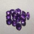 Bild 2 von 1.75 ct . 15 Stück feine runde Ø 3 - 3.1 mm Bolivien Amethyste