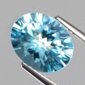 3.25 ct.  VVS ! Edler ovaler 10 x 8 mm Sky Blue Topas aus Brasilien