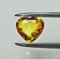 1.61 ct. Zauberhaftes goldgelbes 8 x 7.5 mm  Saphir Herz