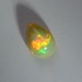 Bild 3 von 1.75 ct. Edler 10.7 x 7.5 mm Äthiopien Multi Color Opal Tropfen