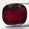 Bild 1 von 21.75 ct. Hughe red  oval 16.7 x  14.6 mm Rhodolithe  Garnet