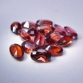 Bild 2 von 4.25 ct. 15 Stück ovale rote 5 x 3mm Mosambik Granate