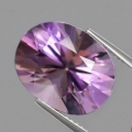 7.71 ct  Wunderschöner ovaler 14.8 x 11.5 mm Brasilien Brillantschliff Amethyst