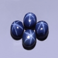 3.02 ct  4 Stück ovale 6 x 4 mm Blue Star Sternsaphire mit schöner Sternbildung