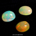 Bild 2 von 1.21 ct.! 3 piece charming unheated. Oval Multicolor Welo Opal