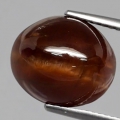 Bild 2 von 9.48 ct. Ovales 12 x 10.2 mm Madagaskar Apatit Katzenauge