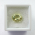 Bild 3 von 3.62 ct  VS!  Gelblich Grüner 11 x 9 mm Madagaskar Orthoklas / Feldspat