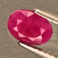 1.15 ct. Pink roter ovaler 7 x 5 mm Mosambik Rubin