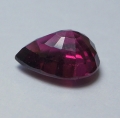 Bild 2 von 3.60 ct. Red  10 x 8.3 mm Rhodolite Garnet Pear