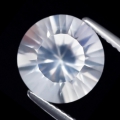3.62 ct. VVS! White Natural round Brilliant Cut 10.3 mm Brazil Quartz