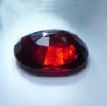 Bild 2 von 5.35 ct. Orange-roter ovaler 12.4 x 9.6 mm Spessartin Granat
