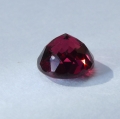 Bild 2 von 1.9 ct. Kirschroter runder roter 7 mm Rhodolith Granat