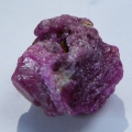 Bild 3 von 29.1 ct. Großer pink roter 16.8 x 15.2 mm  Roh-Rubin