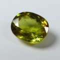 Bild 4 von 6.85 ct. Großer unbeh. Gelblich Grüner 12.5 x 10.5 mm Ceylon Titanit Sphene
