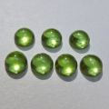 Bild 1 von 4.7 ct. 7 pieces eye clean green round 5 mm Pakistan Peridot Cabochons