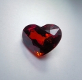 1.20 ct VS! Fine Orange-Red Heart 6.8 x 5.5 mm Spessartin Garnet