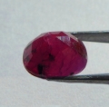 Bild 2 von 3.75 ct. Großer roter ovaler 9.3 x 7.8 mm Madagaskar Rubin