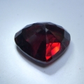 Bild 2 von 7.5 ct.  Big red pear 13 x 11 mm  Spessartite Garnet Gem