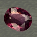 1.91 ct.  Ovaler pink- violetter 8.7 x 7 Rhodolith Granat