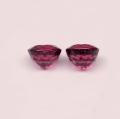 Bild 2 von 3.75 ct. Perfektes Paar rot - violette ovale 6.7 mm Rhodolith Granate