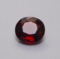 Bild 1 von 2.45 ct. Toller roter 8.6 x 8.1 mm Rhodolith Granat