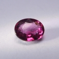 2.22 ct. Augenreiner rot - violetter  ovaler 8.6 x 7 mm Rhodolith Granat