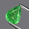0.98 ct  Unbehandelter 7.0 x 5.5 mm Tansania Tsavorit Granat Tropfen