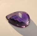 Bild 2 von 29.57 ct.  Toller violetter 25.5 x 18.8  mm Amethyst Tropfen