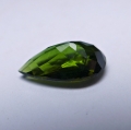 Bild 2 von 1.8 ct  Feiner grüner Tropfen 11 x 6.5 mm Mosambik Turmalin