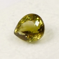 Bild 1 von 2.50 ct  VS! Feiner gelblich Grüner 8.8 x 7.7 mm Nigeria Turmalin Tropfen