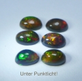 Bild 1 von 1.14 ct. 6 Stück schwarze ovale 5 x 3 mm Multi Color Opale 