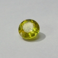 Bild 1 von 0.95 ct. Toller runder grünlich gelber 5.8 mm Madagaskar Titanit Sphen