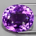 27.47  ct. Fantastischer nat. Intensiv Violetter 21 x 18 mm VVS Uruguay Amethyst