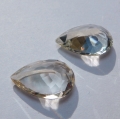 Bild 2 von 13.44 ct. Perfektes Paar große 15 x 10 mm Brasilien Champagne Topas Tropfen