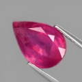 3.77 ct. Toller echter Top Roter 11.3 x 7.7 mm Mosambik Rubin Tropfen