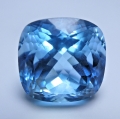 Bild 1 von 25.86 ct. IF! Riesiger 15.6 x 15.5 mm Brasilien Cushion Swiss Blue Topas