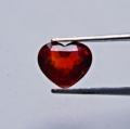 Bild 1 von 1.21 ct. Edles rotes 7 x 6 mm Spessartin Granat Herz