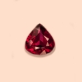 Bild 1 von 2.30 ct. Feiner roter 8.5 x 8 mm Rhodolith Granat Tropfen